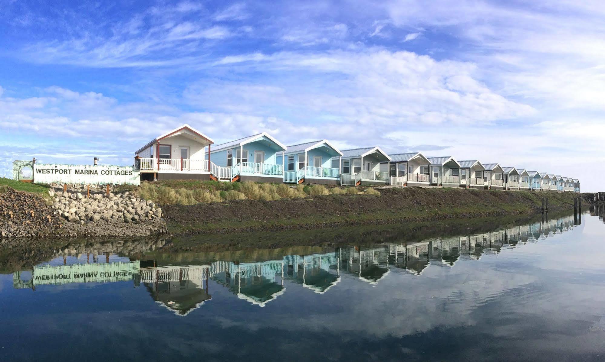 Westport Marina Cottages Exterior foto